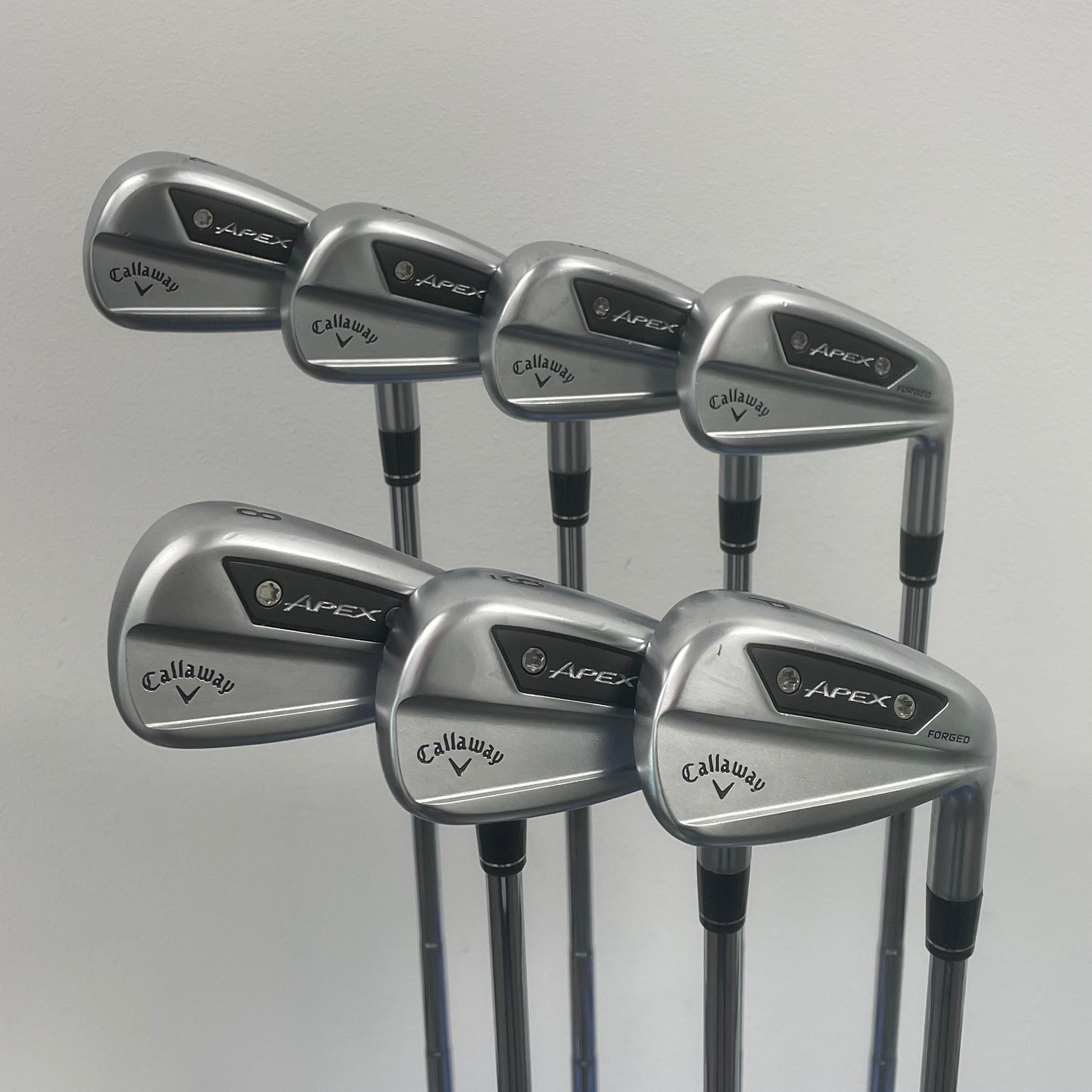 Callaway Apex AI200 Iron Set 4-PW Dynamic Gold Mid 100 Stiff Flex Right Hand - Very Good